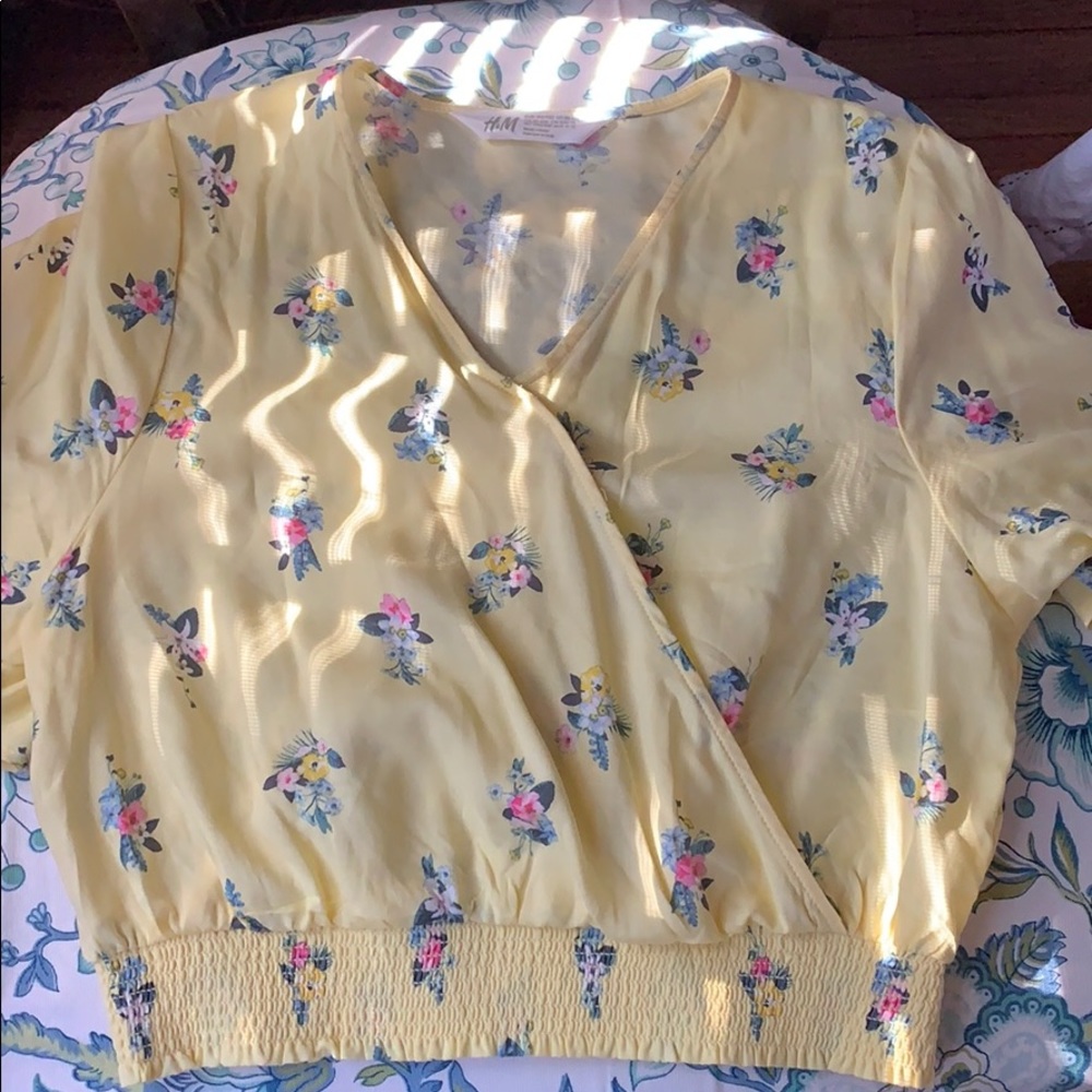 Selling H&M girls blouse